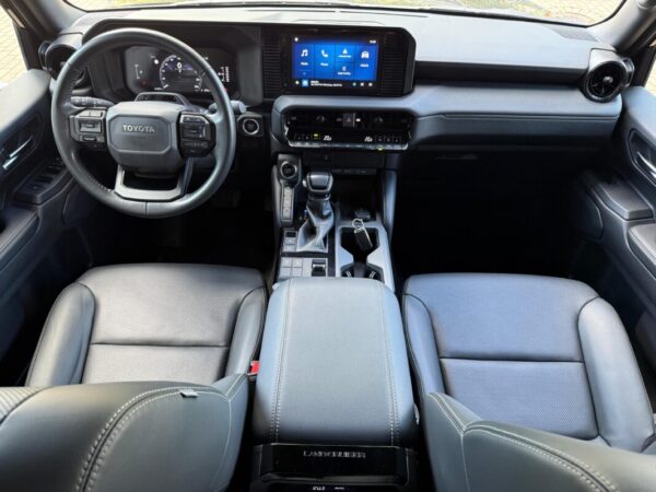 Toyota Land Cruiser 250